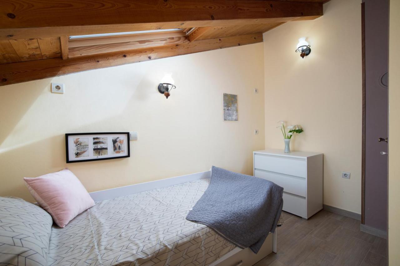 History Apartment Villa Veruda PUY 외부 사진